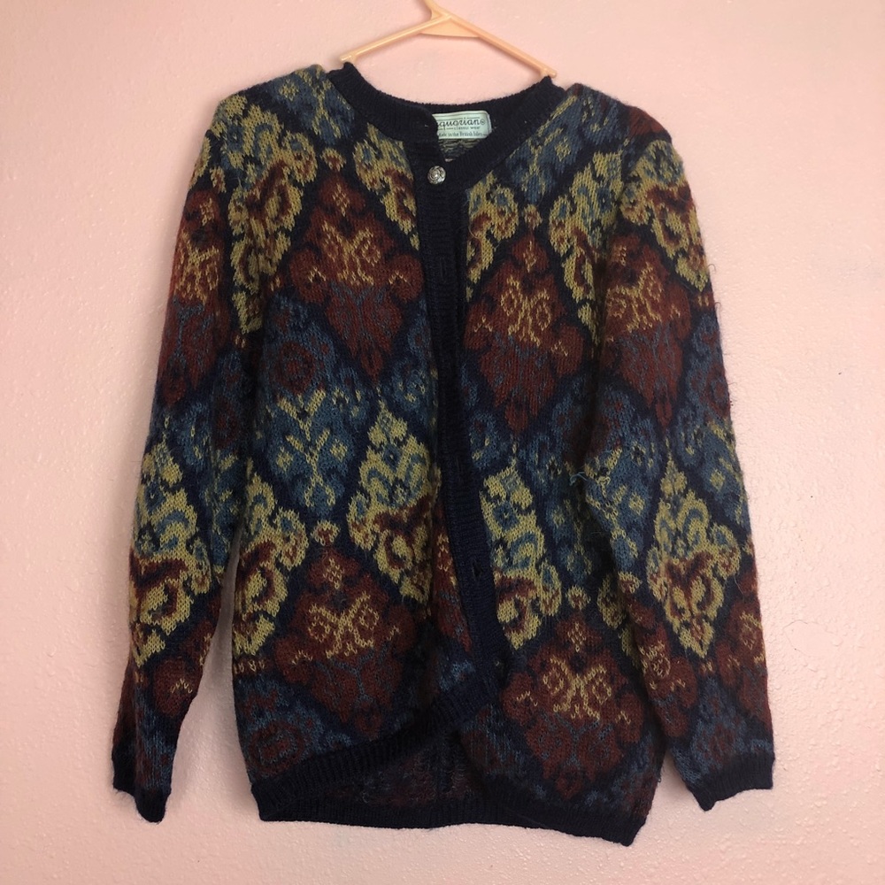 Equorian sweater